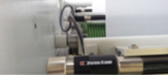 Elimine la estática del papel para ofrecer un mejor rendimiento del papel a través de la máquina.