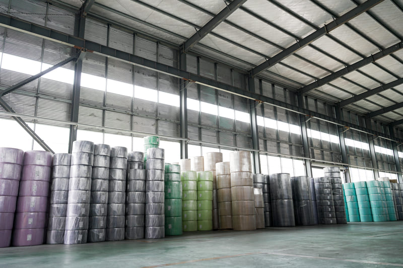 FabricacióN De Bobinas-Jumbo De Papel Tisú De Colores